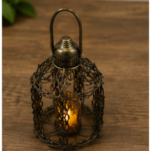 Lanterne en métal porte-bougie en forme de colonne avec poignée, objet de décoration pour le salon - Product Image 5