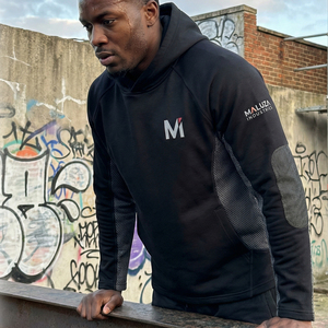 ชุดเซ็ตแทรคสูทลำลองแบบมีฮู้ดสำหรับทุกเพศ OEM ผลิตตามสั่ง ผ้าเนื้อเดียว ระบายอากาศ แห้งเร็ว สไตล์สตรีทแวร์ ออกกำลังกายได้ ผลิตในอเมริกา ยุโรป Maluza UrbanPower - Product Image 5