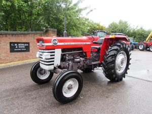 Massey Ferguson MF 175 4WD de Alto Rendimiento, 65-70 HP, Potencia de Salida a la Toma (PTO) de 55-58 hp, Disponible para Pequeños Agricultores - Product Image 6