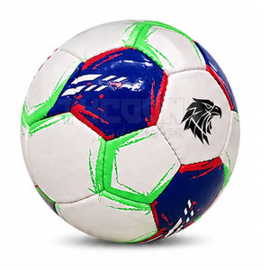 Ballon de football Premium Choice avec logo personnalisé, équipement d'entraînement durable, haute qualité, pour le football en équipe. - Product Image 3