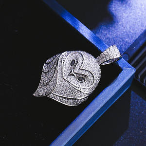 Pendentif en moissanite en forme de hibou, plaqué argent 925, micro-pavé, thème animal, charme de luxe unisexe, à porter au quotidien - Product Image 5