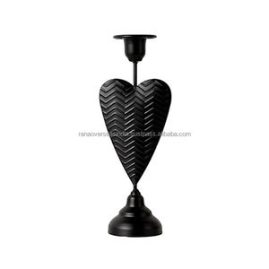 Portavelas Black Iron Heart Taper, perfecto para bodas, eventos y decoración del hogar en varios estilos y tamaños - Product Image 4