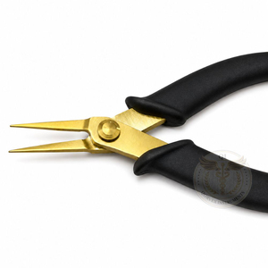 Pince à anneaux brisés robuste Qorvex Instruments en acier inoxydable avec poignée noire pour la fabrication de bracelets, poids personnalisé - Product Image 2
