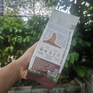กาแฟพรีเมียม 1 กก. แบบถุง ฟิน คลาสสิค เบลนด์ คั่วกลางเข้ม รสชาติเข้มข้น หอมกรุ่น แบรนด์ส่วนตัว เวียดนาม - Product Image 3