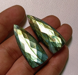 Pierre précieuse Labradorite Aurora Glow taille lance, paire de pierres facettées or olive, pierres lâches pour la fabrication de bijoux 15x40x7mm, pierres d'artisans - Product Image 2
