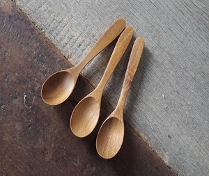 Cuillère en bois de restauration des fabricants chinois Technique de polissage de bouleau écologique imprimée sur mesure par FSInternational - Product Image 6