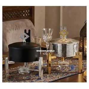 เครื่องอุ่นอาหารบุฟเฟ่ต์สีดำและสีเงินสำหรับงานแต่งงานและโรงแรม อุปกรณ์ตกแต่งหรูหรา หม้อโลหะ - Product Image 1