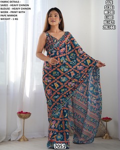 Sari étnico azul real de medianoche - Product Image 2