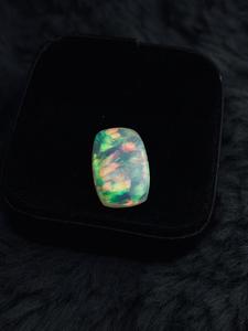 Opale d'Éthiopie naturelle, cabochon taille coussin, opale de feu multicolore, pierre précieuse lâche chatoyante, sans traitements, pour la joaillerie - Product Image 1