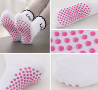 Chaussettes de Pilates Reformer avec logo personnalisé, antidérapantes, respirantes, pour femmes, chaussettes mi-hautes pour barre, yoga et studio