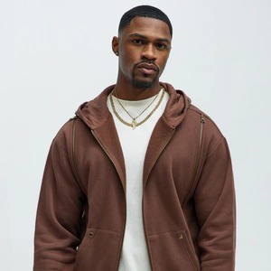 เสื้อฮู้ดแฟชั่นผู้ชายแบบยูนิเซ็กซ์ สีสันตัดต่อ พิมพ์ลายดิจิทัล ขนเฟอร์เทียมนุ่มฟูสำหรับฤดูหนาว ป้องกันขนร่วง ผลิตจากผ้าฝ้าย 100% น้ำหนัก 300 กรัม - Product Image 5