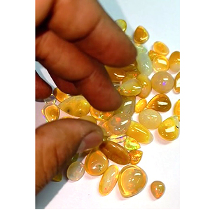 59 piezas de ópalo amarillo natural de 8 mm a 25 mm, cabujón ovalado en forma de pera, 273 ct. Anuncio reservado - Denegado - Product Image 1