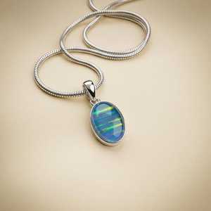 NIKHIL GEMS Élégant Pendentif Ovale en Opale Noire Naturelle Argent Sterling 925 Effet Feu Bleu Vert Vintage Cadeau de Fiançailles pour Elle Troisième - Product Image 2