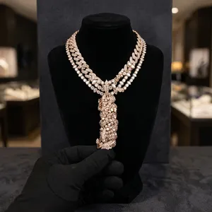 Colgante de Lujo de Oro Macizo con Diamantes, Colgante Hip Hop con Diamantes de Laboratorio Corte Pera, Certificado IGI, Joyería de Boda para Mujer, Amuleto - Product Image 2