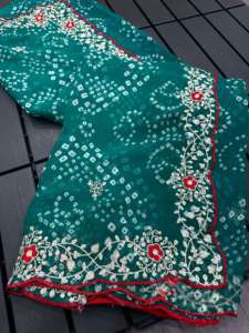 ผ้าไหมแท้แบบดั้งเดิมสำหรับงานปาร์ตี้ ลายจอร์เจีย พร้อมงานปัก ขอบลูกไม้ และพู่ห้อย - Product Image 6