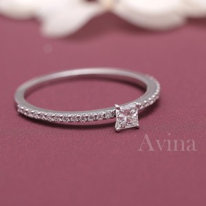 Bague de fiançailles solitaire en diamant taille princesse certifié IGI, pavée, en argent sterling 925 massif - Product Image 6