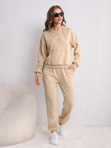 Ensemble de survêtement unisexe en coton molletonné épais, personnalisable, style streetwear, coupe oversize, avec capuche, pour la vente en gros - Product Image 4