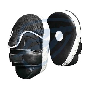 Almohadilla de boxeo de enfoque curvo 8oz resistente al por mayor último diseño almohadillas de boxeo de entrenamiento de la mejor calidad hechas de cuero PU - Product Image 1