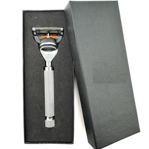 Hot Sale Men's Double Edge Safety Razor with Long Handle Wholesale Price Stainless Steel <b>Blade</b> Disposable for <b>Barbers</b> - Product Image 5