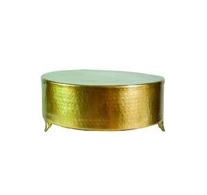 Modern Look Silver <b>Stand</b> Decorating Accessories Leaf Shape <b>Cake</b> <b>Stand</b> Highest Quality Metal Gold Plated <b>Cake</b> <b>Stand</b> - Product Image 2