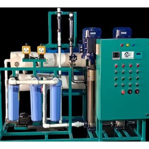 Seawater RO Plant 35,000 TDS SWRO Desalination Plant Sea <b>Water</b> Reverse Osmo System Marine RO Plant Seawater Desalination System - Product Image 1