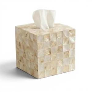 Boîte à mouchoirs en bois faite à la main avec incrustation de nacre pour la décoration de la maison - Product Image 4