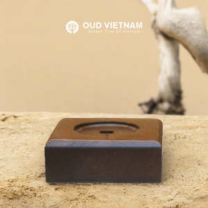 Brûleur à encens Bakhoor traditionnel à refoulement, porte-encens carré en bois - Product Image 1