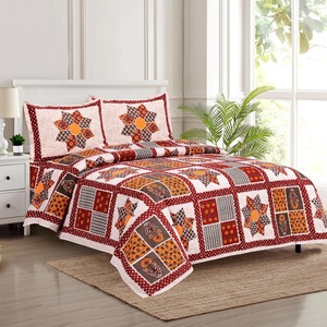 Ensemble de literie haut de gamme en coton 300 fils, résistant à la décoloration, imprimé à la main avec des motifs floraux Alankriti, 3 pièces, pour toutes les saisons - Product Image 3