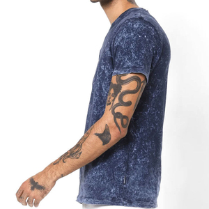 Proveedor Mayorista de Ropa Urbana: Camisetas de Gimnasio y Entrenamiento de Corte Regular, Lavado Vintage, Bajo MOQ, con Estampado Personalizado y Lavado Ácido - Product Image 3