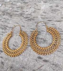 Pendientes de Latón de Fábrica Directa, Fabricante de Pendientes de Latón con Acabado Sólido, Artículo Personalizado de Fábrica para Uso en Artesanía Metálica - Product Image 6