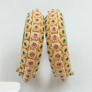 ชุดกำไลแบบเปิดได้พร้อมหิน pota ชุบทองและไข่มุก2.8นิ้ว-12162425PGR - Product Image 1