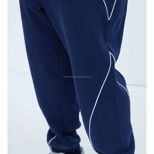 กางเกงสเวตเตอร์ขาบานสำหรับผู้ชายกางเกงแนวสตรีทกว้างปักลายวินเทจผ้าเรียบด้านหน้าซักกลางเป็นมิตรต่อสิ่งแวดล้อม - Product Image 4