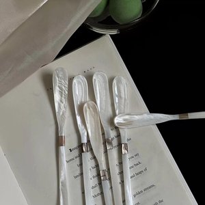 Assiette irrégulière en nacre naturelle couleur crème, plat de service pour dîner, pâtes, desserts, pour la maison ou le café - Product Image 4