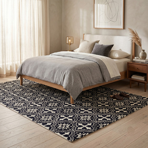 Tapis à motif quadrifoliaire noir et ivoire, tapis géométrique floral pour salon, chambre et intérieurs d'hôtel - Product Image 3