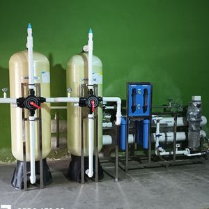 Sistema de Tratamiento de Agua por Ósmosis Inversa Industrial AQUASHAKTI de 4000 LPH para Uso Comercial con 1 Año de Garantía - Product Image 4