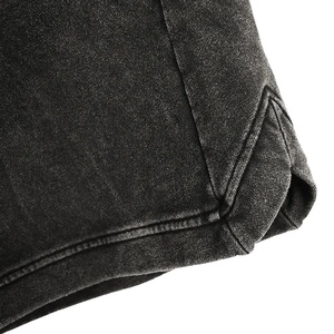 Shorts en coton de qualité avec logo personnalisé, vente en gros de shorts de survêtement vieillis, shorts délavés vintage noirs pour hommes - Product Image 4