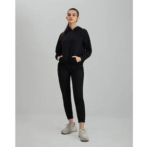 Ensemble de survêtement noir personnalisé pour femme, sweat à capuche zippé et pantalon de jogging assorti, tenue de sport décontractée deux pièces - Product Image 1