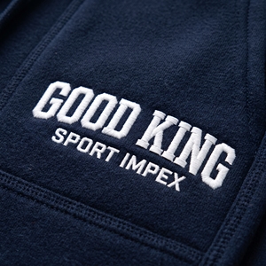 Conjunto Deportivo Azul Marino para Hombre, Sudadera con Cuello Redondo Oversize, Sudadera Blanca con Logotipo Varsity, Pantalones Deportivos Anchos, Pantalones de Chándal Azul Medianoche - Product Image 6