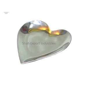 Cuencos de Metal con forma de corazón para servir frutas, cuencos decorativos con acabado plateado para el hogar y el Hotel, cuencos para servir comida de mesa - Product Image 4