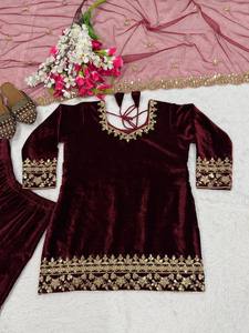 Ensemble élégant de lehenga choli en velours avec broderie dorée pour mariage, robe traditionnelle indienne pakistanaise pour femmes, longueur au sol - Product Image 6