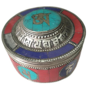 Elegant Decorative Metal Jewelry <b>Boxes</b> Green Jade Coral Stone <b>Set</b> Red Velvet Lining-Traditional Style Storage for Precious - Product Image 6