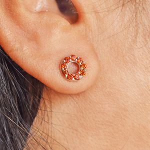 Clásicos Pendientes de Plata de Ley 925 con Granate, Diseño Geométrico, Engaste de Garra, para Mujer, Ideales para Fiestas, Bodas o como Regalo de Aniversario - Product Image 6