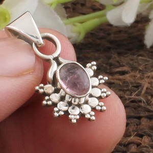 Pendientes de Cuarzo Rosa Natural, Plata de Ley .925, Cristal Curativo, Piedras de Amor, Joyería de Grado AAA para el Chakra del Corazón, Venta al Por Mayor - Product Image 1
