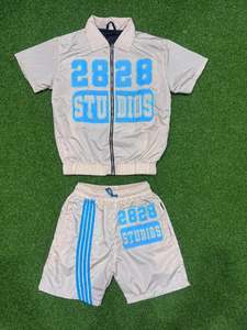 Conjunto de Camiseta de Cuello Redondo y Pantalones Cortos de Verano de Alta Calidad con Logotipo Personalizado, Estampado Vintage con Efecto Ácido, Traje Deportivo de 2 Piezas - Product Image 6