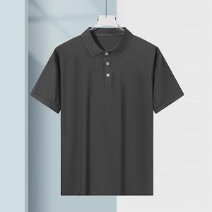 เสื้อโปโลผู้ชายแบบบางสำหรับฤดูร้อน ผลิตตามสั่ง (OEM) ระบายอากาศได้ดี แขนสั้น ทรงหลวม ปกเสื้อแบบปกเชิ้ต เสื้อยืดลำลองแขนสั้นผู้ชาย - Product Image 4