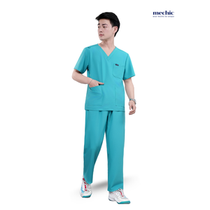 Conjunto de Uniforme Médico para Hombre, Cuello en V, Color Verde Menta, Manga Corta, Pantalones de Algodón y Poliéster, Incluidos - Product Image 2