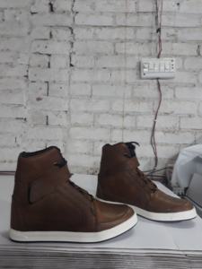 Chaussures de boxe pour hommes légers personnalisés en cuir véritable respirant avec propre logo pour la lutte - Product Image 2