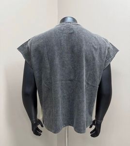 เสื้อยืดแขนสั้นผู้ชายใหม่ ผ้าฝ้ายออร์แกนิค 100% 240 GSM เป็นมิตรกับสิ่งแวดล้อม คุณภาพแบบ Acid Wash ทรงปกติ - Product Image 2