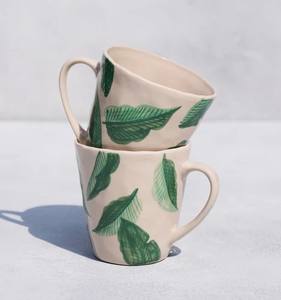 ชุดแก้วกาแฟเซรามิกทำมือ ลายใบไม้สีเขียว เคลือบเงา พร้อมหูจับถนัดมือ สำหรับใช้ดื่มชา กาแฟที่บ้าน - Product Image 2