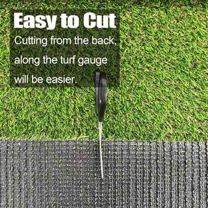 Tappeto in Erba Sintetica Economico 6.5ft X 15ft con Fori di Drenaggio da 0.8'' e Base in Gomma per Uso Interno/Esterno - Product Image 3